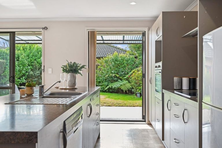 Photo of property in 51 Parkside Drive, Huntington, Hamilton, 3210