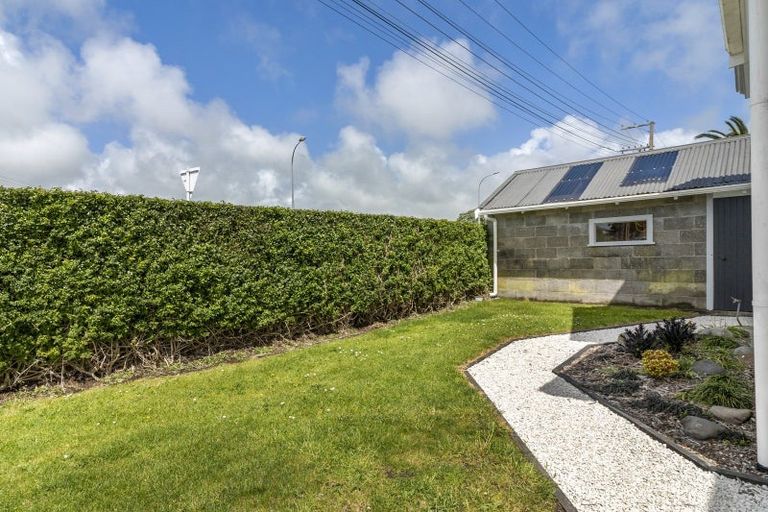 Photo of property in 162 Tukapa Street, Westown, New Plymouth, 4310