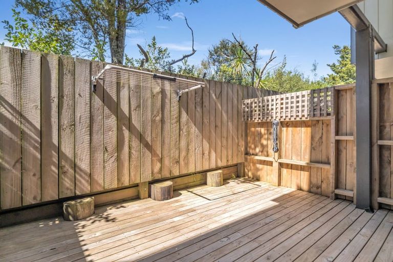 Photo of property in 68 Te Puketoka Lane, Mangere, Auckland, 2022
