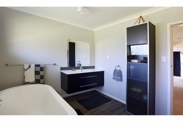 Photo of property in 107 Queen Street, Richmond, 7020