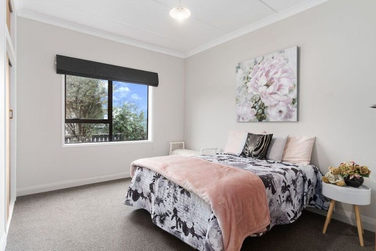 Photo of property in 91 Broadway, Carterton, 5713