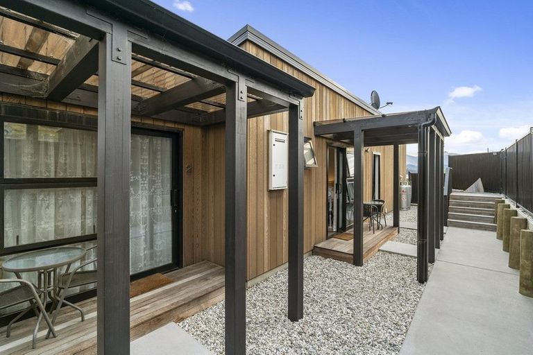 Photo of property in 10 Mills Road, Wanaka, 9305