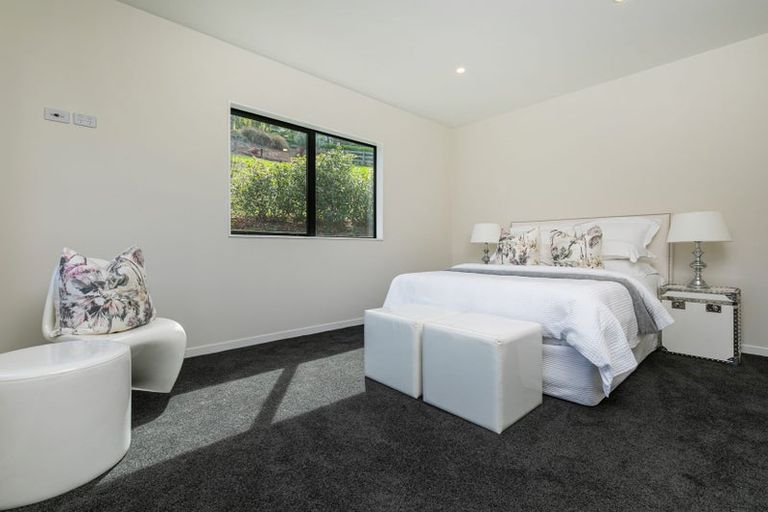 Photo of property in 31 James Paige Lane, Riverhead, 0793