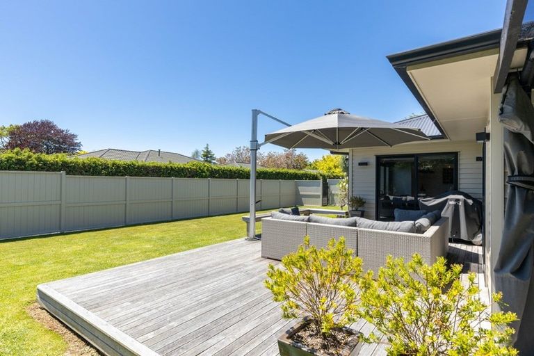 Photo of property in 104a Queens Road, Glen Avon, New Plymouth, 4312