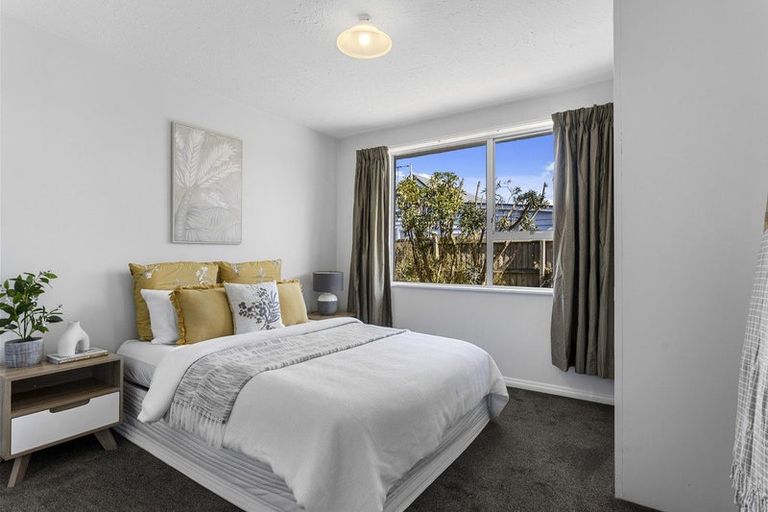 Photo of property in 2/73 Clare Road, St Albans, Christchurch, 8014