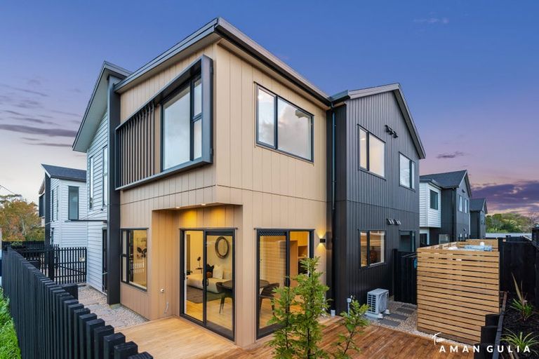 Photo of property in 7e Poto Street, Te Atatu South, Auckland, 0610