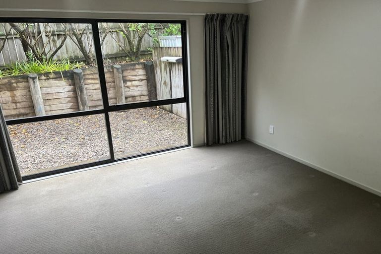 Photo of property in 12/46 Carlos Drive, Flat Bush, Auckland, 2016