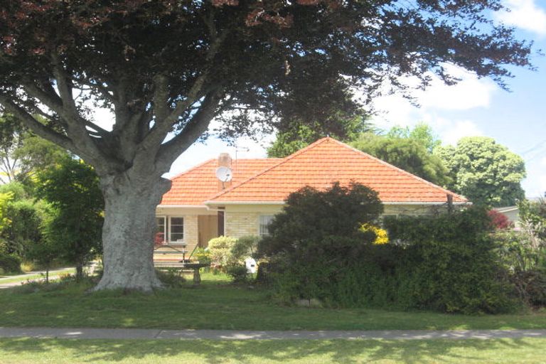 Photo of property in 147 Taylor Street, Cambridge, 3434