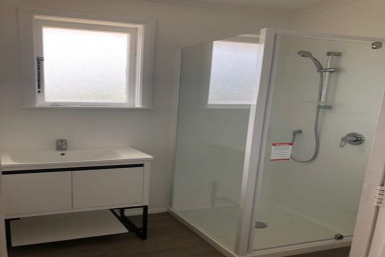 Photo of property in 25 Hill Crescent, Papakura, 2110