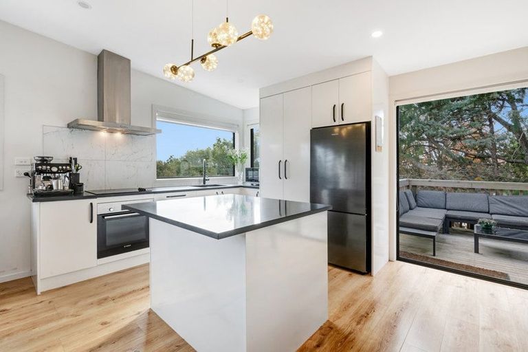 Photo of property in 35a St James Avenue, Helensville, 0800