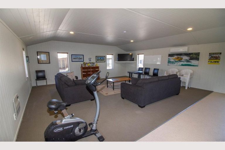 Photo of property in 20 Rangataua Rd (state Highway 49), Ohakune, 4625