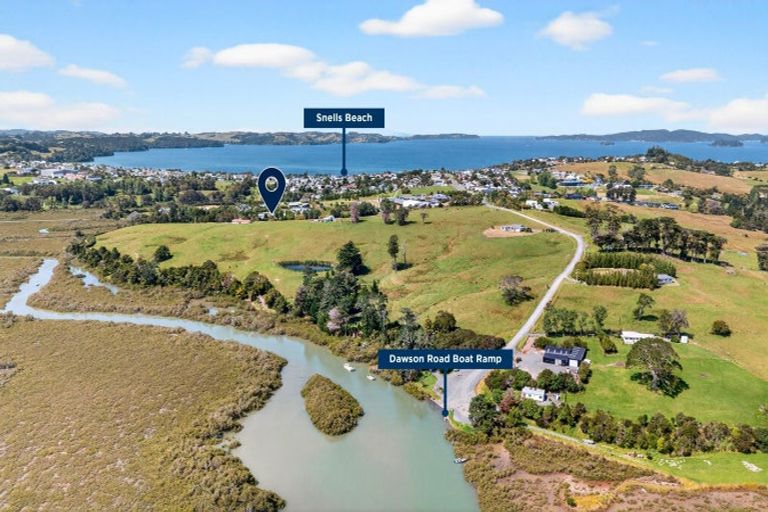 Photo of property in 68 Dawson Road, Snells Beach, Warkworth, 0982