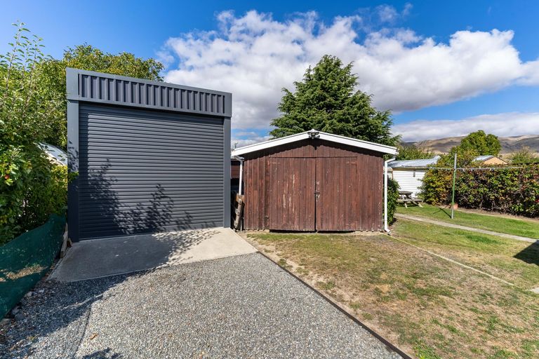 Photo of property in 37 Lindis Crescent, Otematata, 9412
