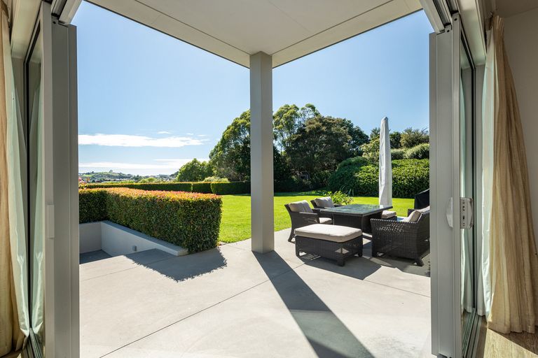 Photo of property in 6 Orakei Place, Welcome Bay, Tauranga, 3112