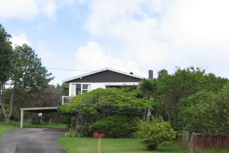 Photo of property in 53 Colwill Road, Massey, Auckland, 0614