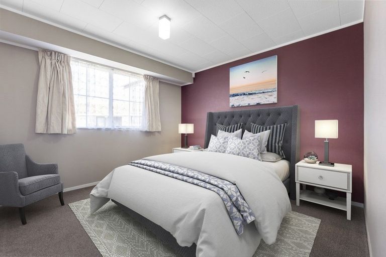 Photo of property in 20 Peppertree Glade, Kelvin Grove, Palmerston North, 4414