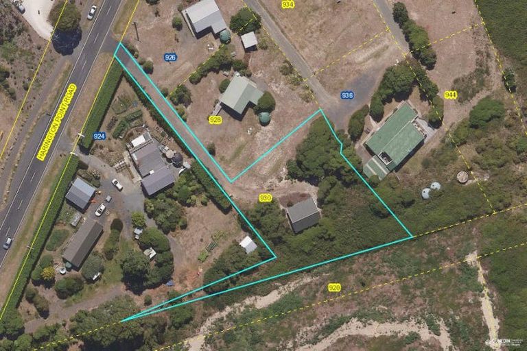 Photo of property in 930 Harington Point Road, Harington Point, Dunedin, 9077