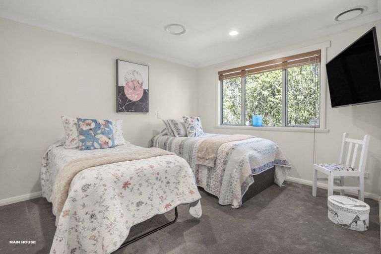 Photo of property in 81 Reading Street, Greytown, 5712