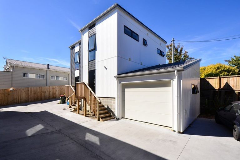 Photo of property in 20u2 Marama Street, Frankton, Hamilton, 3204