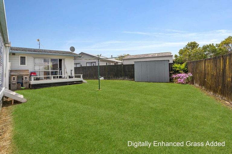 Photo of property in 4 Gordon Paul Place, Tuakau, 2121