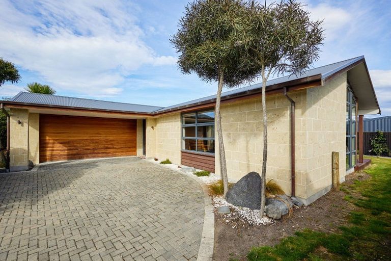 Photo of property in 11 Mcrae Gardens, Kaikoura Flat, Kaikoura, 7371