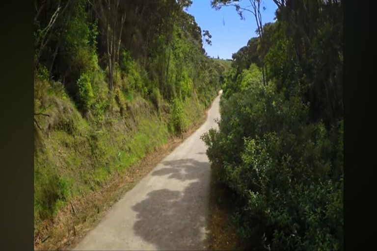 Photo of property in 37 Kayforce Road, Ocean View, Dunedin, 9035