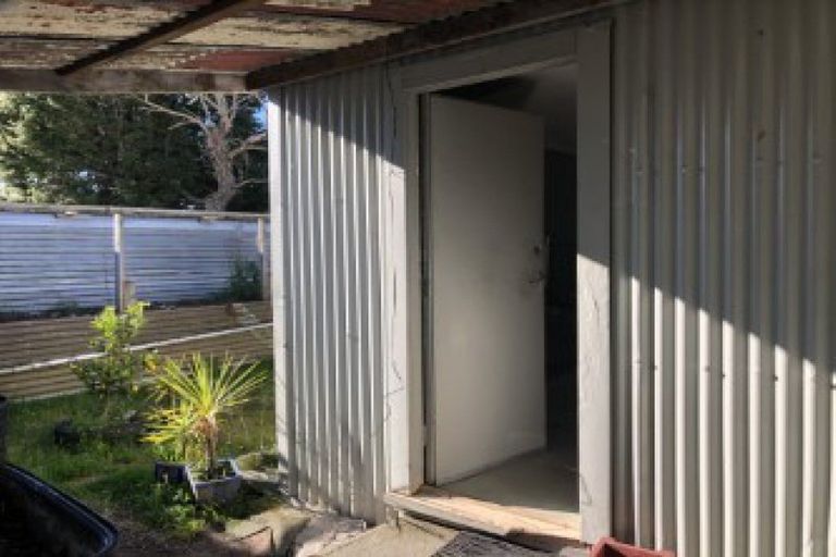 Photo of property in 142 Juliet Street, Stratford, 4332