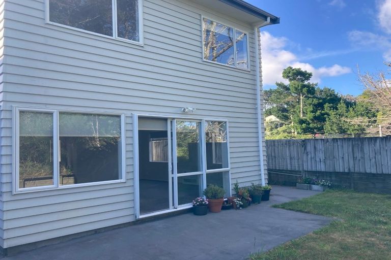 Photo of property in 19 Cunliffe Street, Johnsonville, Wellington, 6037