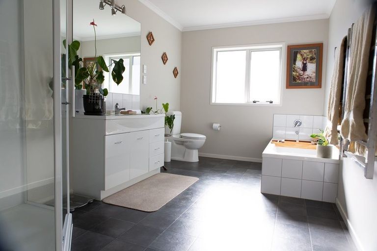 Photo of property in 48 Nelson Crescent, Wainuiomata, Lower Hutt, 5014