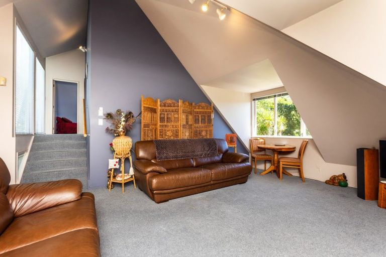 Photo of property in 6 Learmonth Avenue, Birkenhead, Auckland, 0626