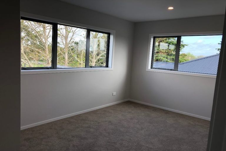 Photo of property in 3 Makete Crescent, Hobsonville, Auckland, 0618