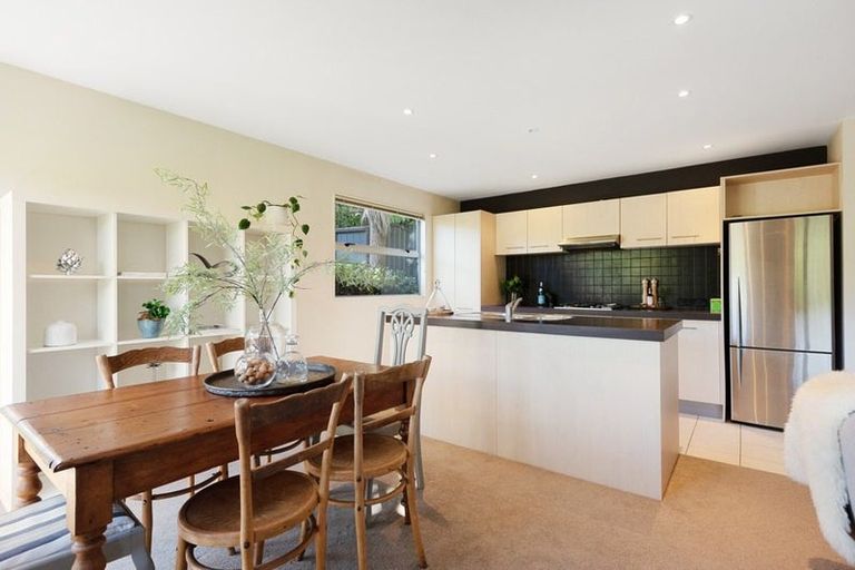 Photo of property in 37b Gloucester Street, Wilton, Wellington, 6012