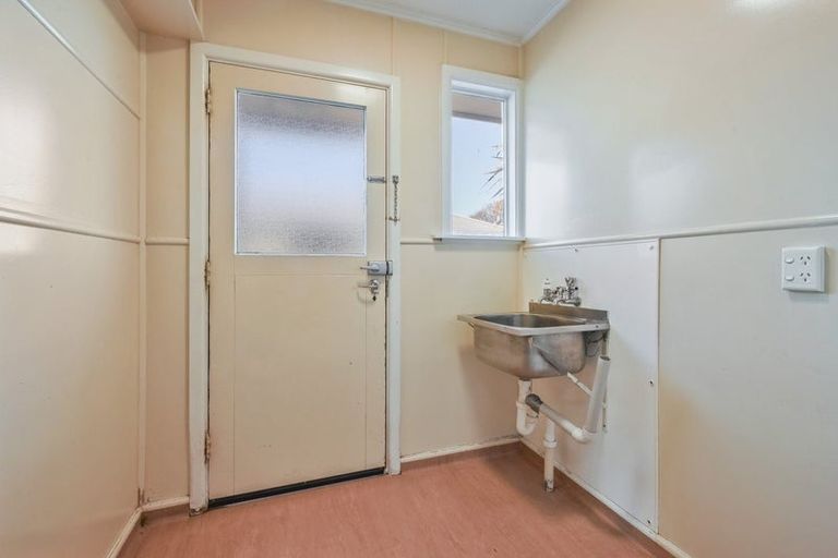 Photo of property in 28 Warrington Street, Mairehau, Christchurch, 8013