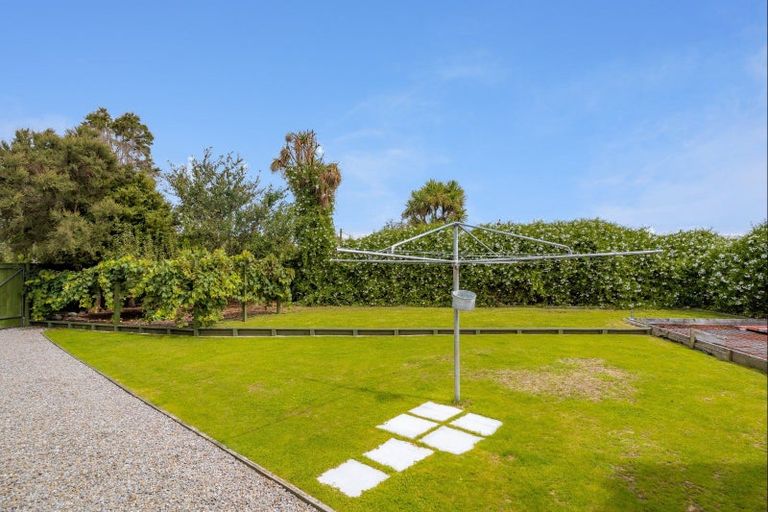 Photo of property in 2 North Street, Greytown, 5712