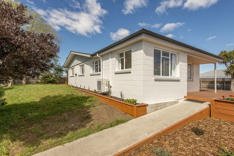 Photo of property in 8 Minorca Lane, Burwood, Christchurch, 8083