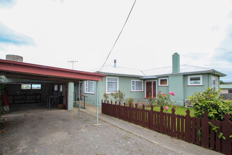 Photo of property in 24 Charles Street, Weston, Oamaru, 9401