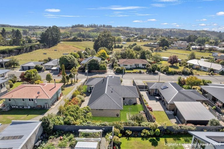 Photo of property in 18 Oban Street, Holmes Hill, Oamaru, 9401