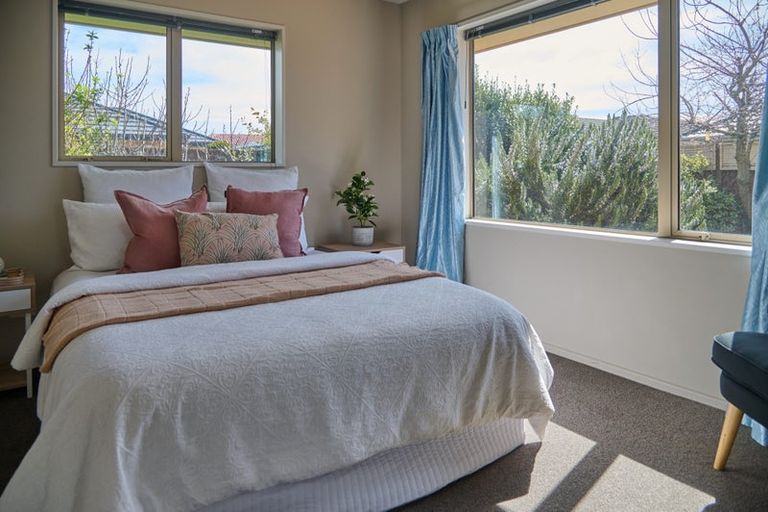 Photo of property in 5 Robinia Place, Wigram, Christchurch, 8042