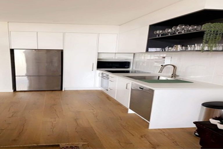 Photo of property in 6/28 Nevill Road, Hobsonville, Auckland, 0616