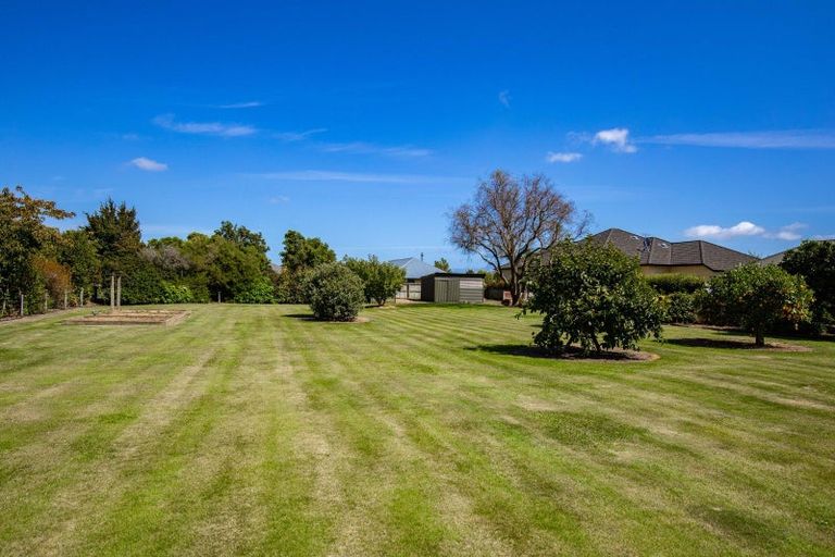 Photo of property in 77 Colemans Road, Springlands, Blenheim, 7201