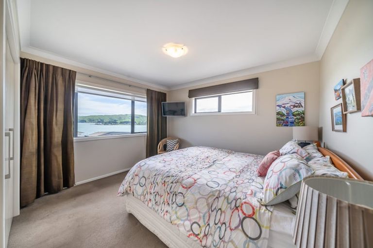 Photo of property in 24 The Masthead, Whitby, Porirua, 5024