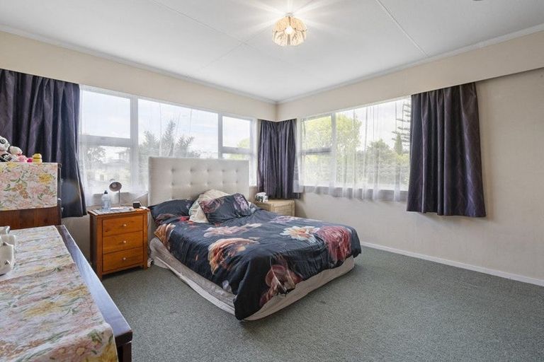 Photo of property in 36 John F Kennedy Drive, Milson, Palmerston North, 4414