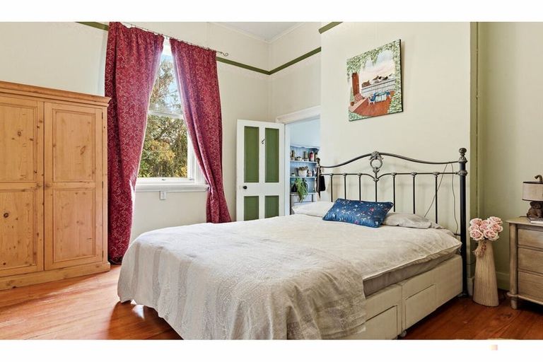 Photo of property in 15 Jollie Street, Geraldine, 7930