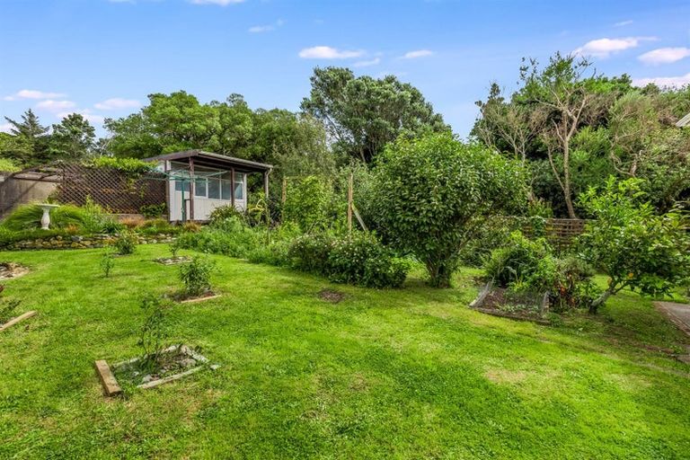 Photo of property in 5-6 Te Kura Road, Pukerua Bay, 5026