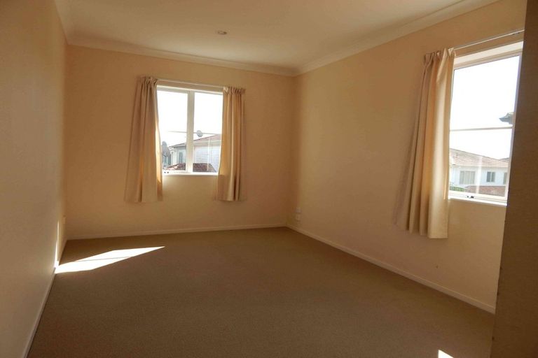 Photo of property in 33 Janway Avenue, Flat Bush, Auckland, 2016