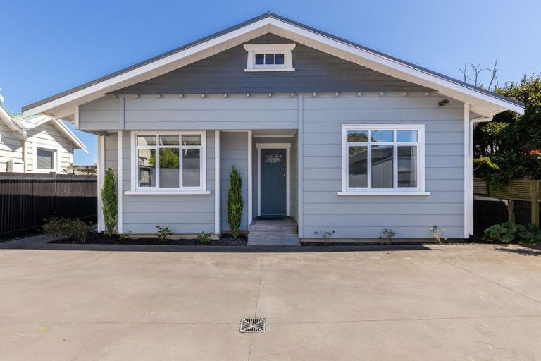 Photo of property in 130 Vivian Street, New Plymouth, 4310