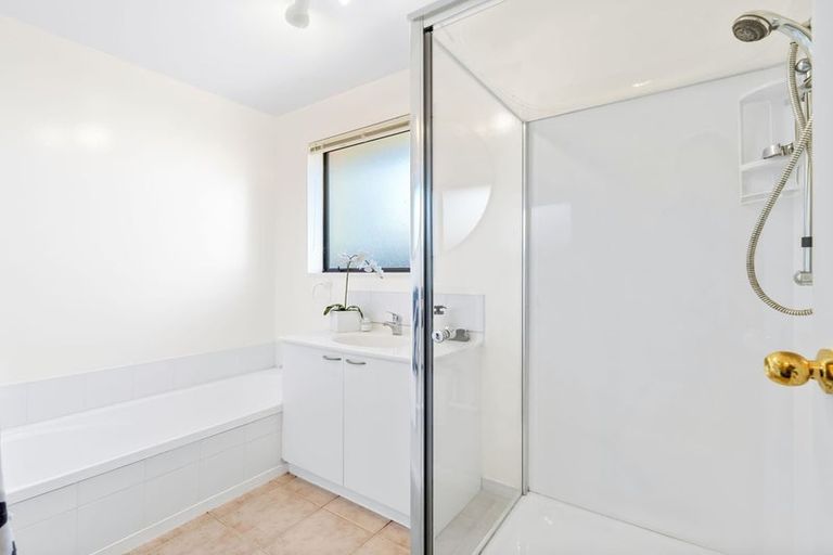 Photo of property in 20 Runnymede Drive, Templeton, Christchurch, 8042