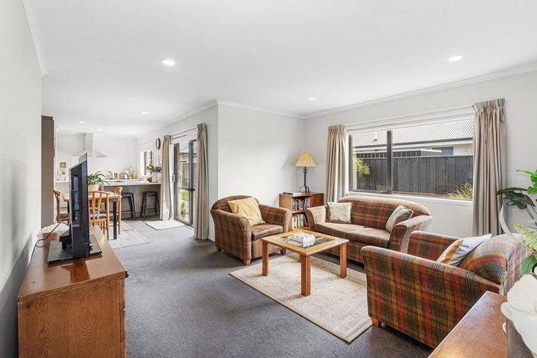 Photo of property in 28 Castleton Drive, Rolleston, 7615