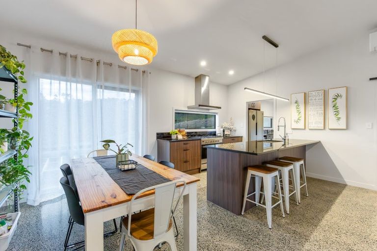 Photo of property in 312 Pukapuka Road, Pohuehue, Warkworth, 0983