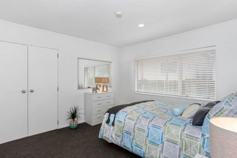 Photo of property in 50 Dickson Road, Papamoa Beach, Papamoa, 3118